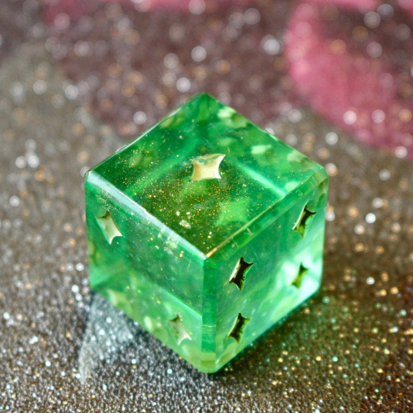 Green Gummy Oversized Pip D6