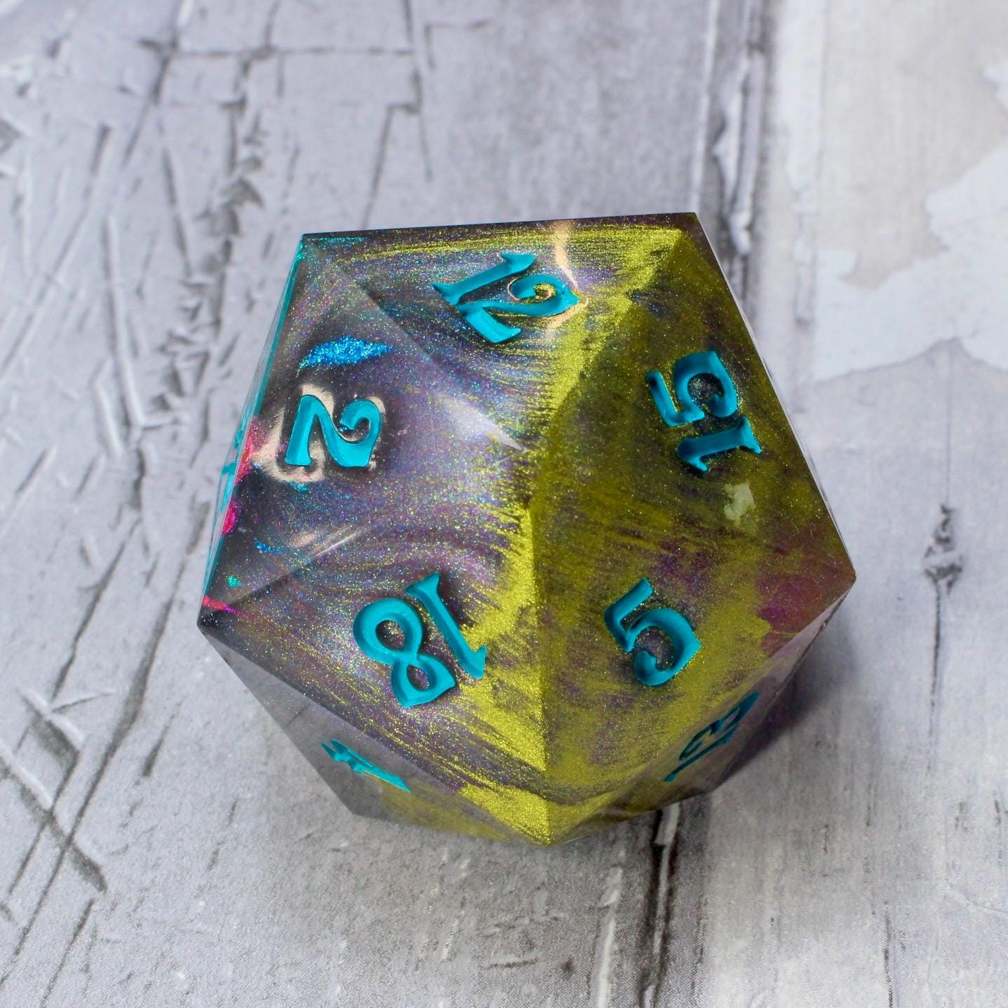 Painted Sky Logo Giant 50mm D20