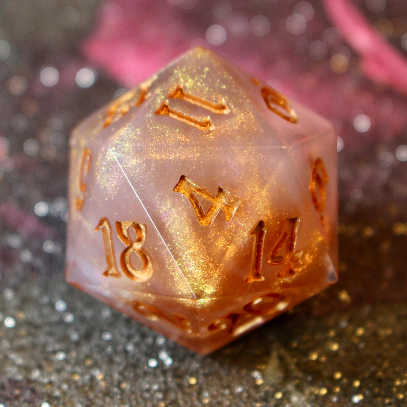 Shimmering Rose Logo Oversized 30mm D20
