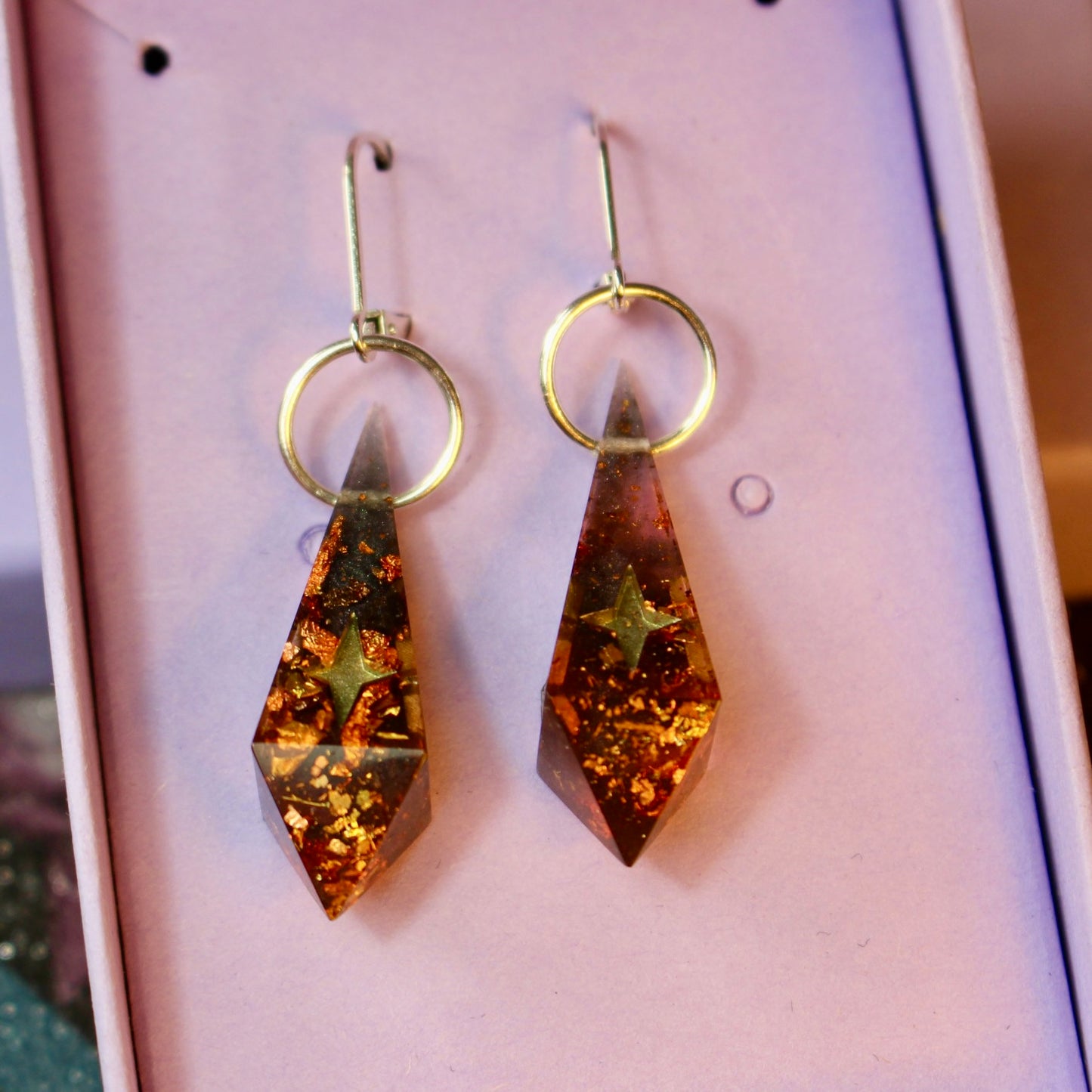 Dainty Black and Copper Star D4 Drop Earrings