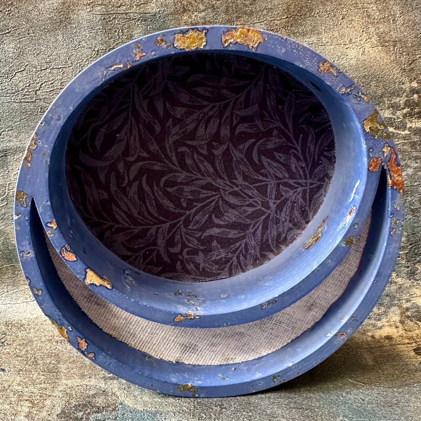 Gilded Lavender Jesmonite Lunar Dice Rolling tray