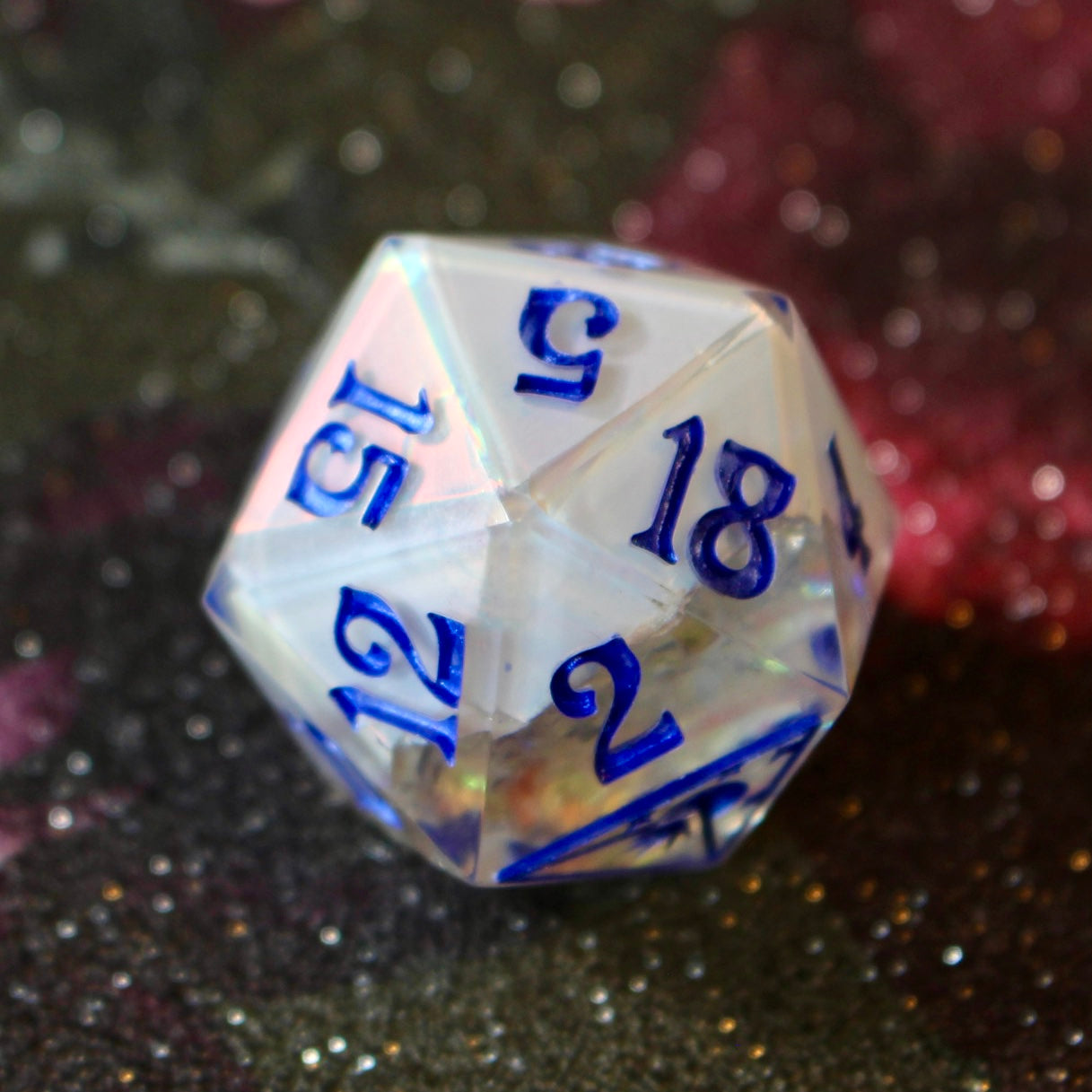 Pearly Geode Logo Oversized 30mm D20