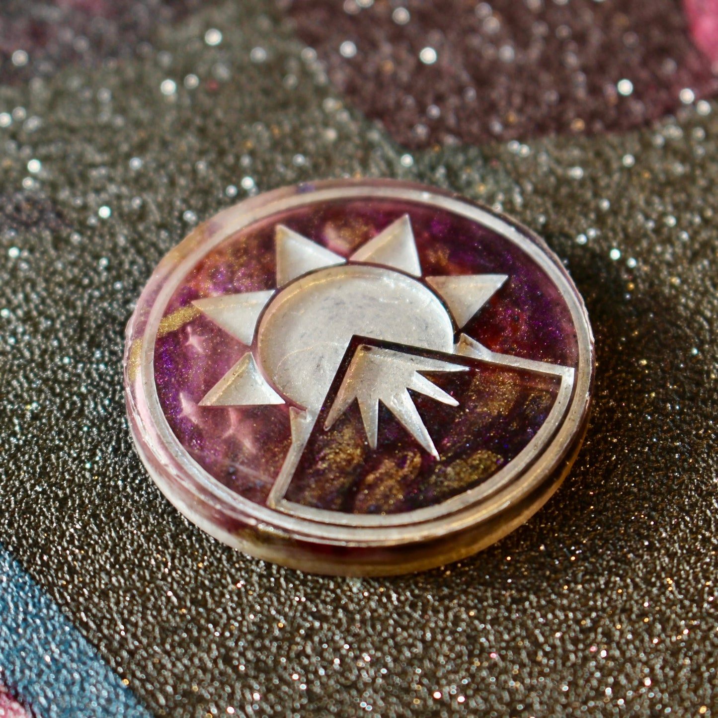 Gilded Plum -  9 Piece Dice Set