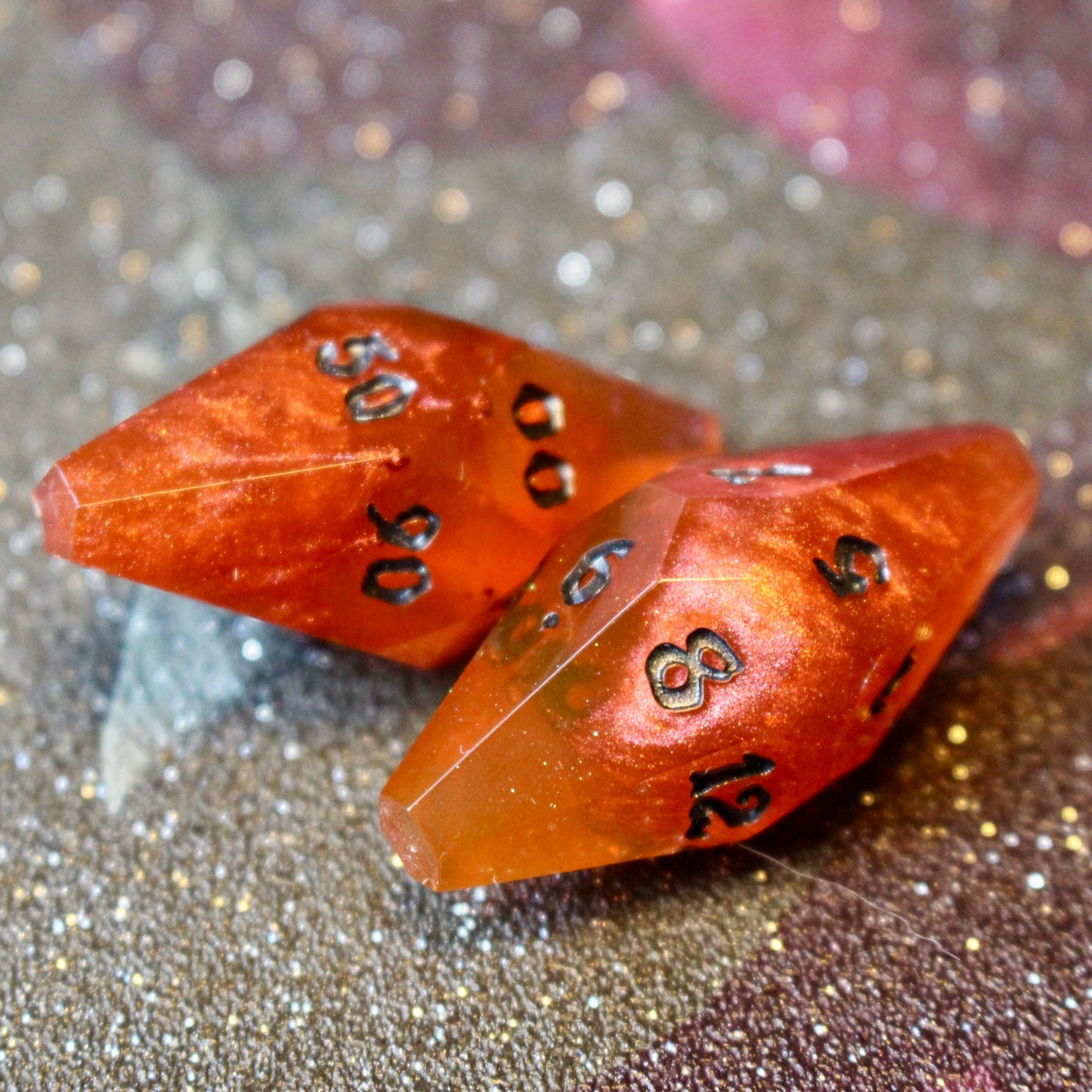 Molten Hells- Coffin 8 Piece Dice Set