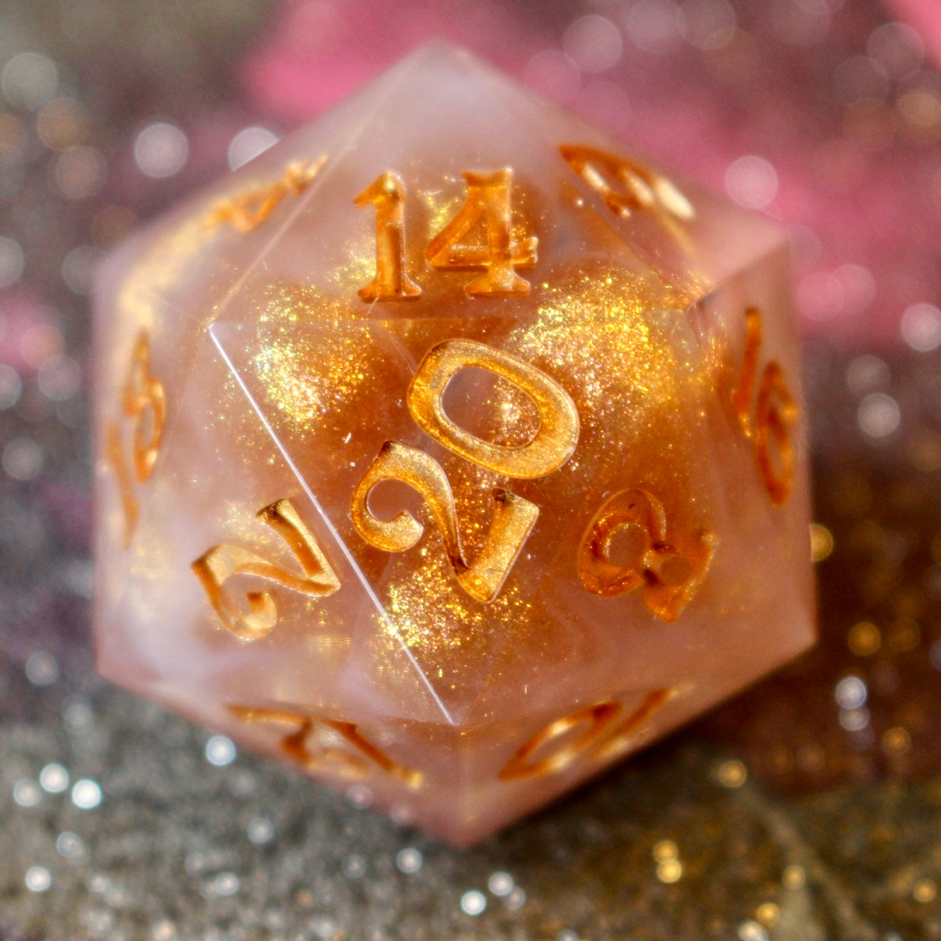 Shimmering Rose Logo Oversized 30mm D20