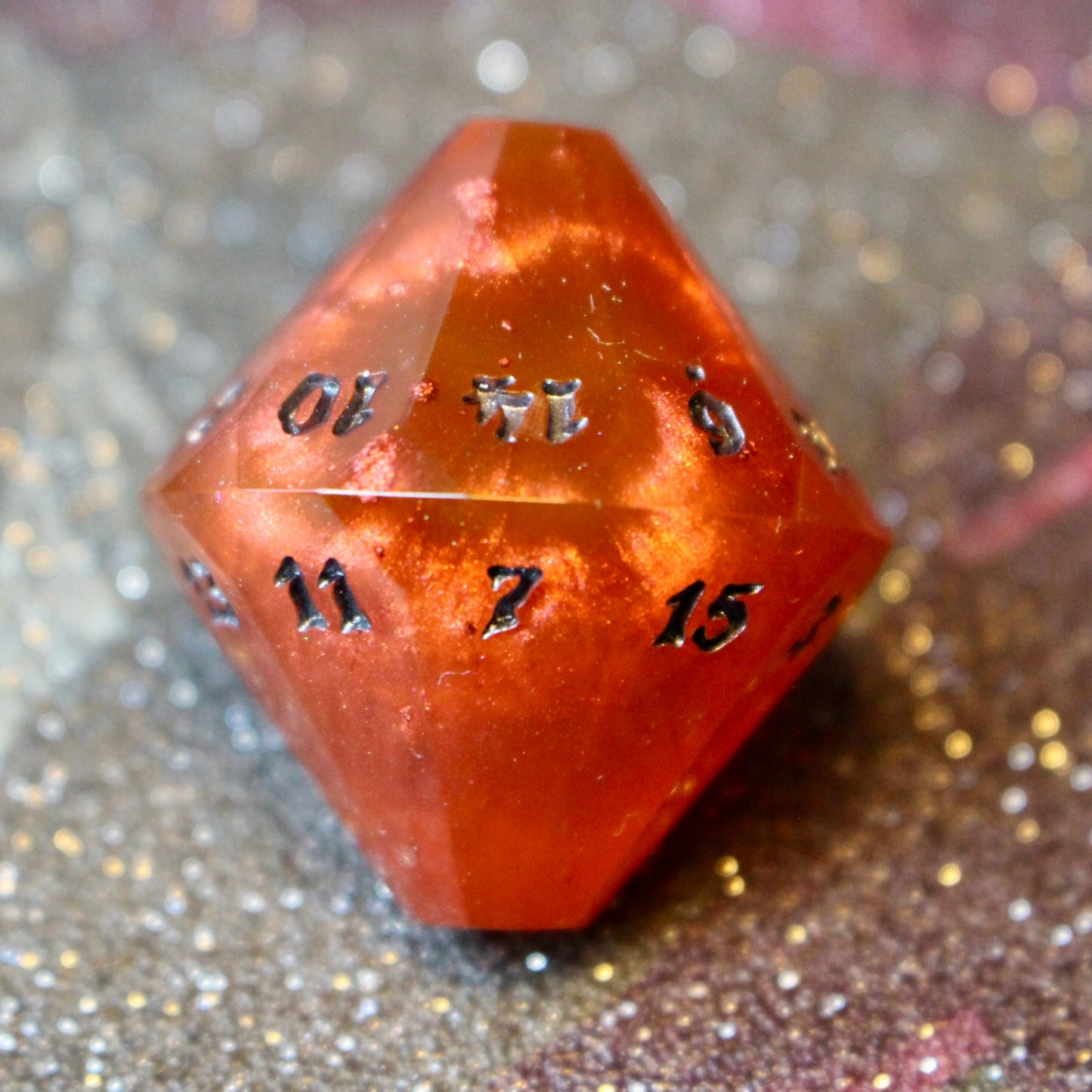 Molten Hells- Coffin 8 Piece Dice Set