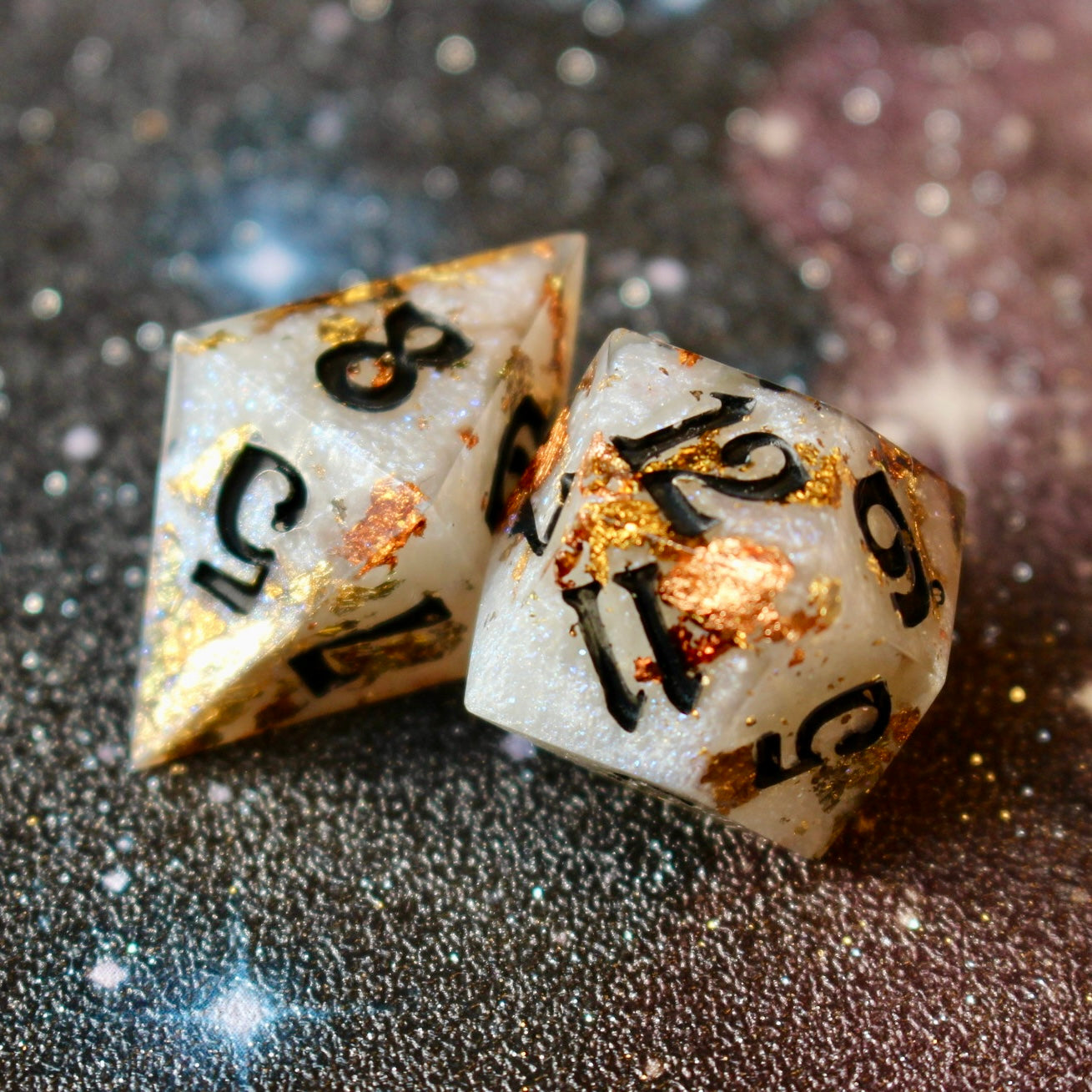 Paladins Grace - 9 Piece Dice Set